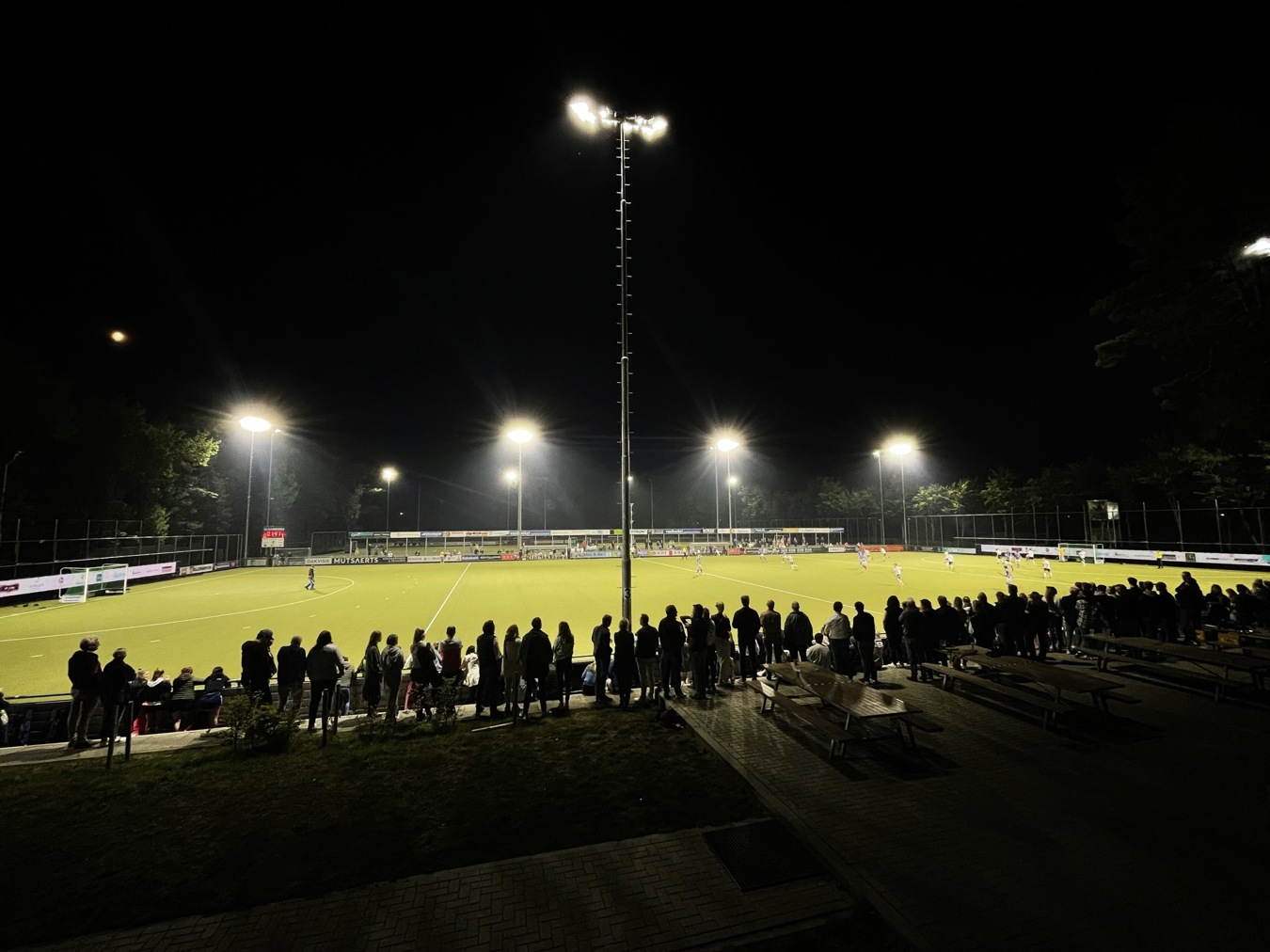LED lighting sport | hockey field side view HC Tilburg