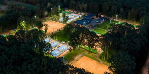 Lumosa LED lighting for tennis and padel